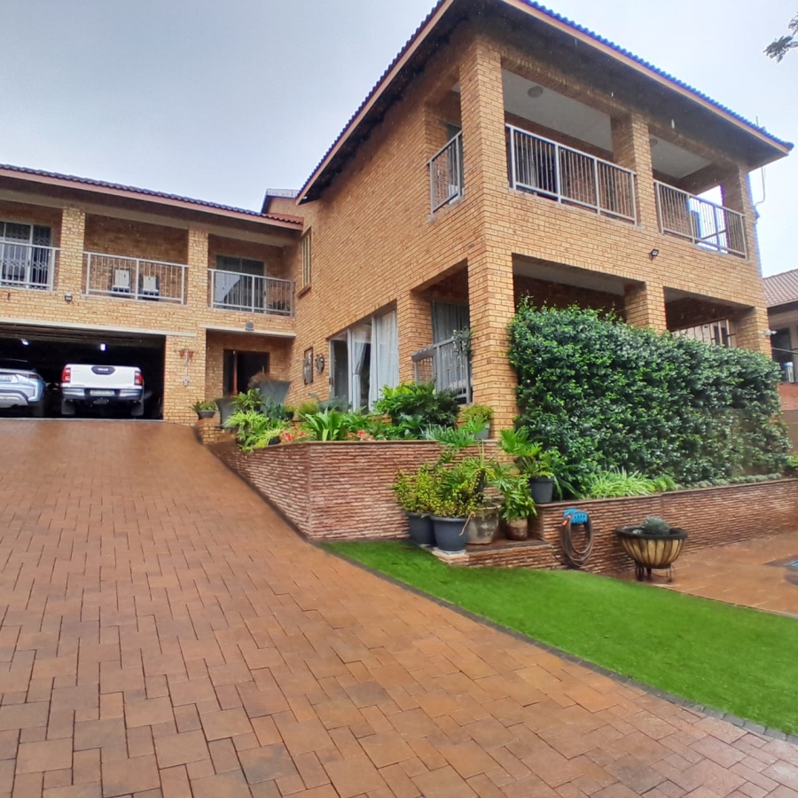 4 Bedroom Property for Sale in Cashan North West